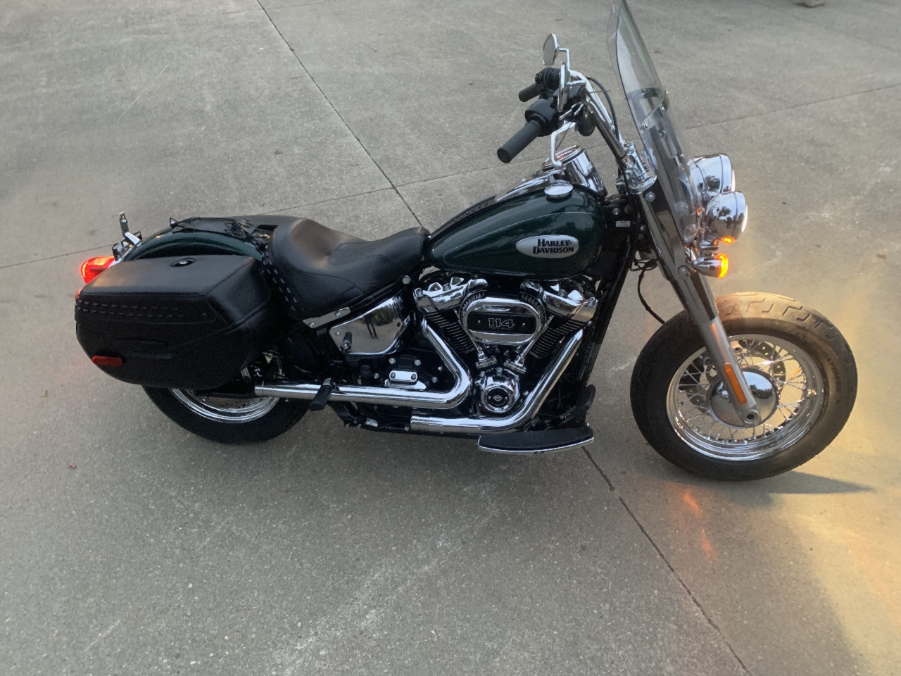 2024 Harley Davidson  FLHCS Heritage Classic